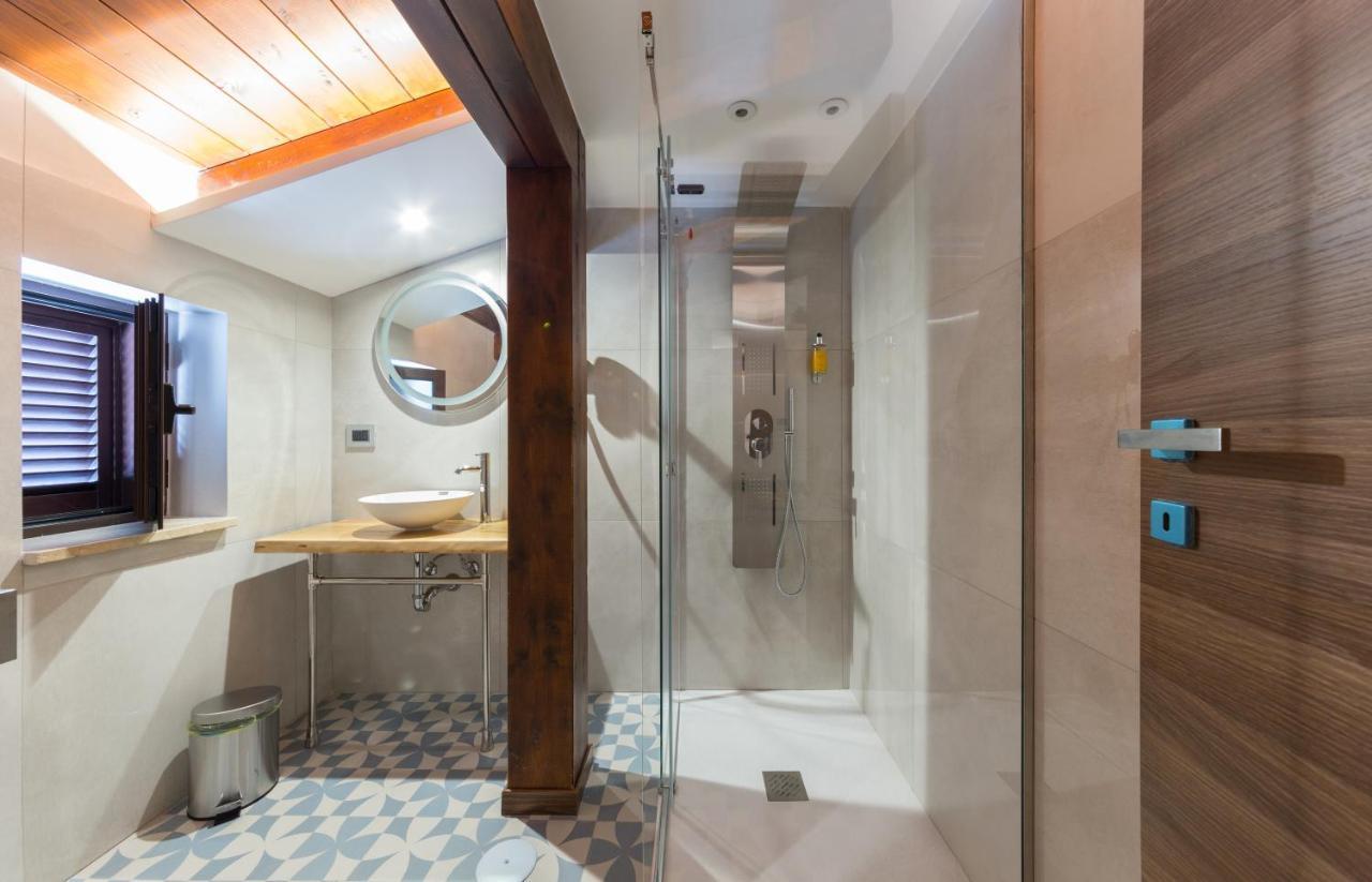 Hotel Vogue Ликола Экстерьер фото